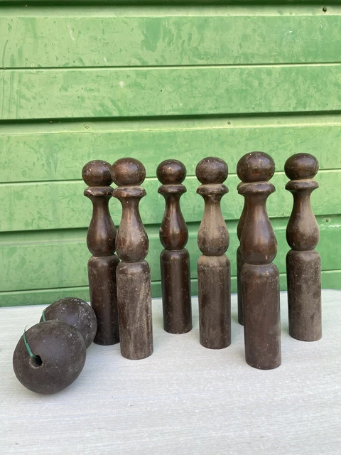 Jeu Ancien Le Jeu Des Quilles De Salon – Boules Circulaires – Vers 1900