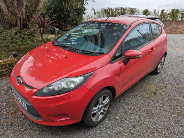 2009 Ford Fiesta 1.25 Style red SPARES or REPAIR no MOT runs lovely