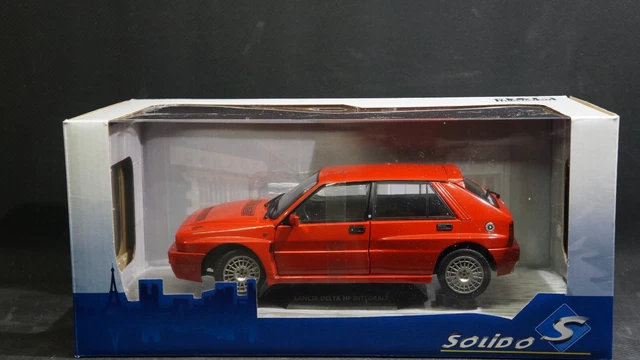 Miniature Solido neuve Die cast 1/18 Lancia delta HF integrale, s1807801