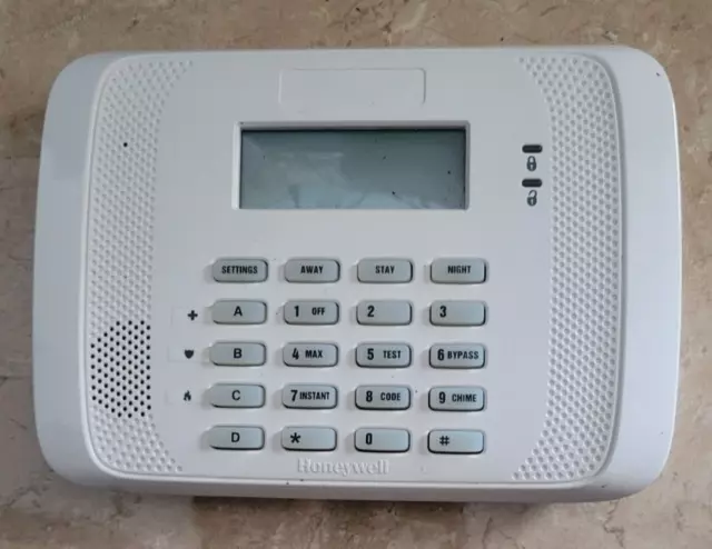 ** READ DISCRIPTION FIRST** Honeywell Ademco 6152RF Fixed-English Keypad