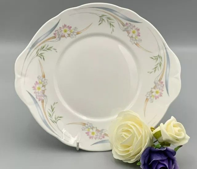 Duchess Richmond 553 - 10,1/4" Eared Cake Plate.