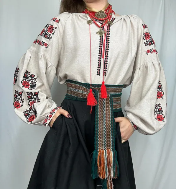 Ukrainian Embroidered Blouse Top Sorochka Vyshyvanka Tradition Shirt Size M.