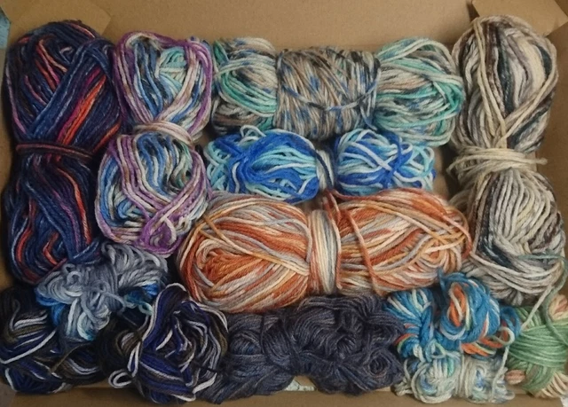 Wollreste Bastelzeit häkeln stricken Sockenwolle NEU