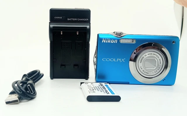 Nikon COOLPIX S3000 ＃2547191 NIKON COOLPIX S3000 Digital