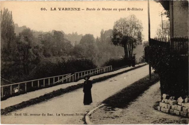 CPA La Varenne Bords de Marne au quai St Hilaire (1347629)