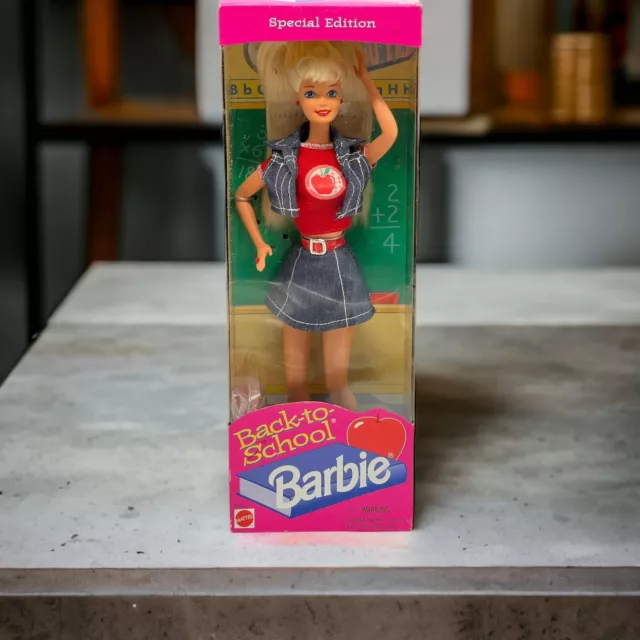 Vtg 90’s Back-to-School Barbie Doll Mattel #17099 Special Edition NRFB 1996