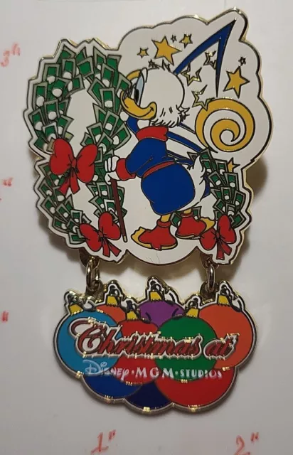 Disney Pin  2002 Christmas At Disney  MGM STUDIOS  Scooge McDuck w Dangle LE