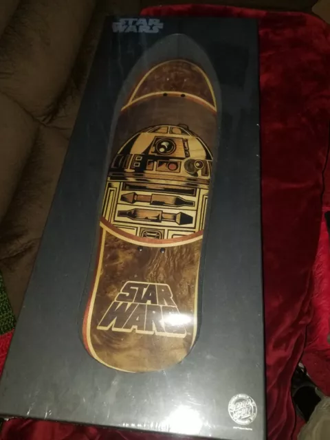 Star Wars x Santa Cruz R2-D2 Inlay Skateboard Limited Ed Deck 10.35 x 31 Fett 3