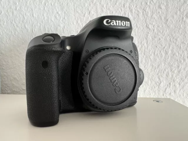 Canon EOS 70D 20.2 MP SLR-Digitalkamera - Schwarz (Nur Gehäuse)