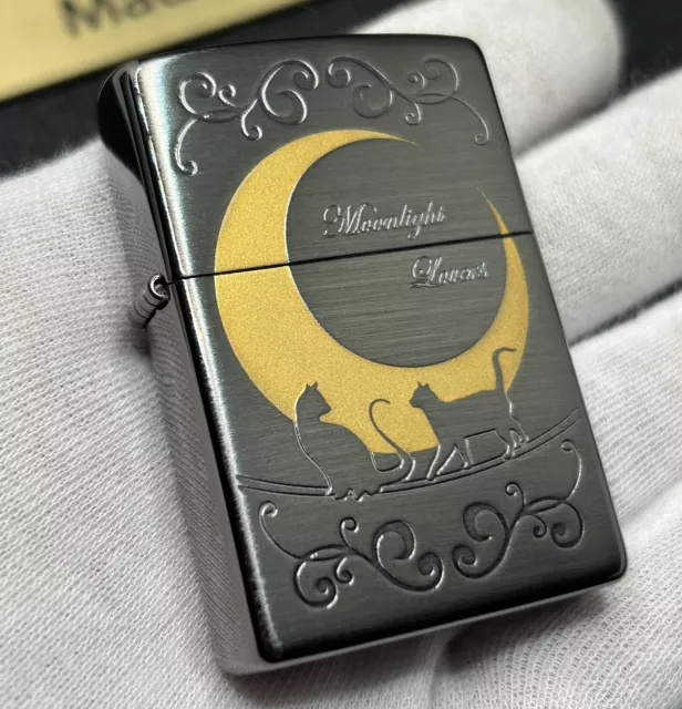 Zippo Oil Lighter Cat Moonlight Lovers Design Black Gold Etching Regular Case