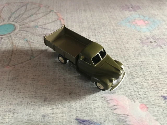 NikoModel 3530U Camion benne Studebaker US6 1/350