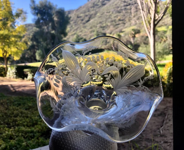 AMERICAN BRILLIANT cut glass sweet pea vase "Fleur de lis" SIGNED Libbey. VIDEO! 3