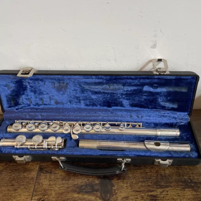 Flute Gemeinhardt 2SP Student Flute with Case