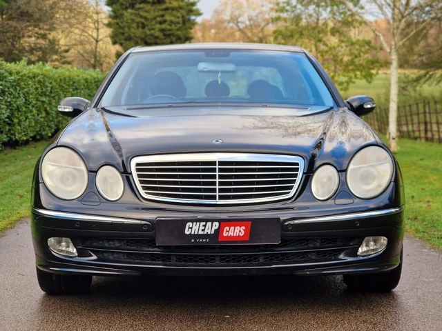 2002 MERCEDES-BENZ E CLASS E240 Avantgarde 4dr Tip Auto [2.6]