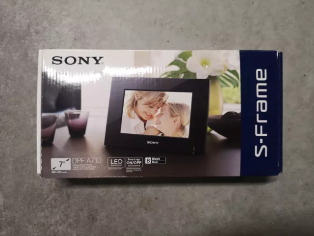 SONY CORNICE DIGITALE S-FRAME DPF-C70A  Led display 18 cm / 7'' lettore SD Card