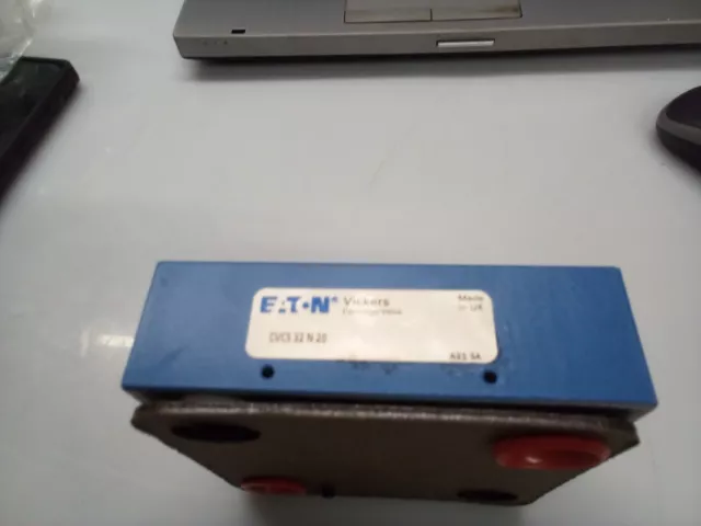 Vickers / Eaton CVCS 32 N 20, Slip In Cartridge Valve Cover . FREE SHIPPING.