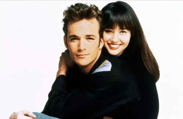 Beverly Hills 90210 Luke Perry Shannen Doherty  8x10 Glossy Photo