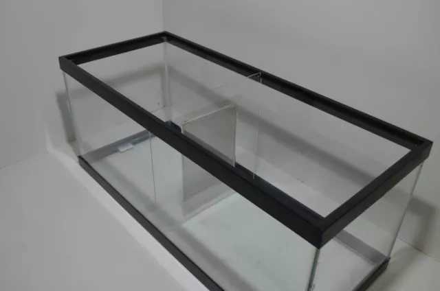 10 Gallon Shrimp Tank Divider (Tank not included)