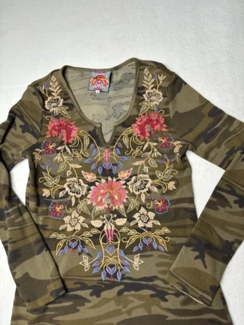 JOHNNY WAS WOMENS Size Small Long Sleeve Thermal Top Camo Floral ...