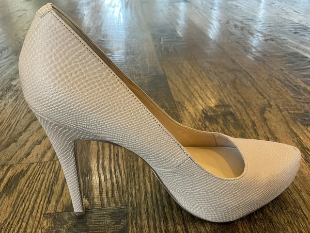Jessica simpson tobee sale