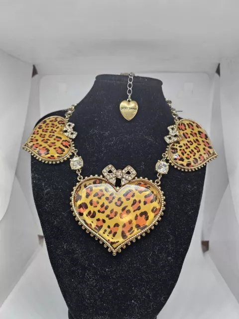 Betsey johnson leopard discount heart necklace