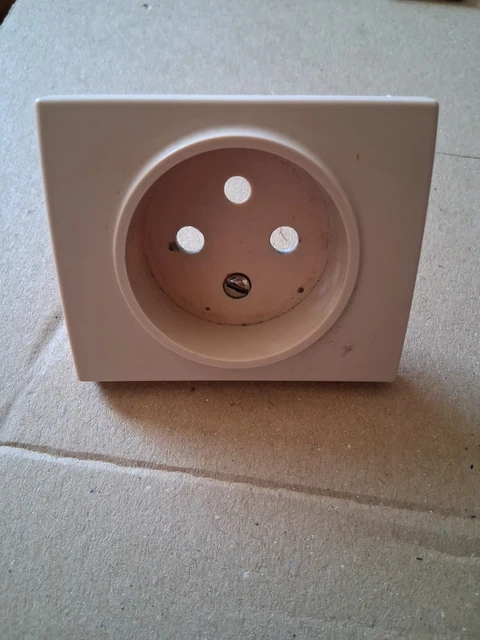 lot de 13 griffes Legrand 84900 Griffix