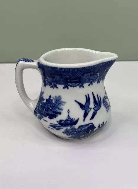 Shenango China Blue Willow Restaurant Creamer Oriental Scene B-21 1963