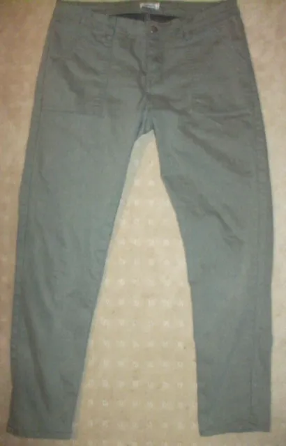 Girl's Size 14  Stretchy Jeans / Jeggings.  EUC+ post disc offer