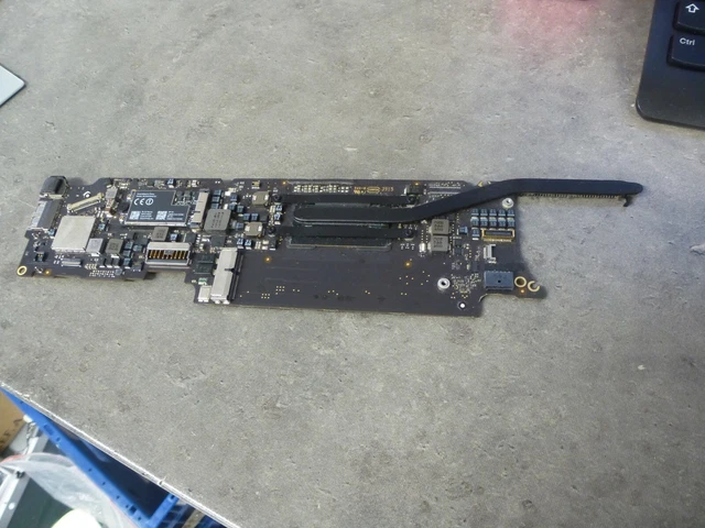 Nappe (câble) Alimentation MacBook Air 11" A1465 - 2013-2015 - Reconditionnée Apple Original