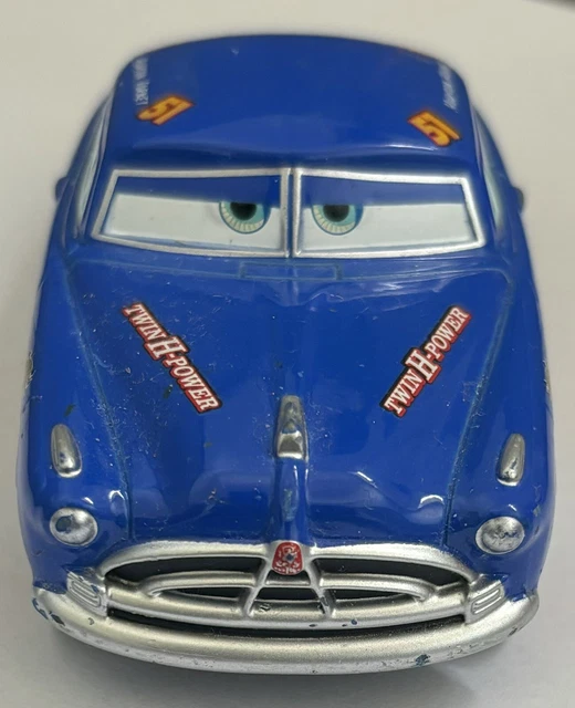 DISNEY PIXAR CARS Fabulous Doc Hudson Hornet Diecast 1:43 £11.11 ...