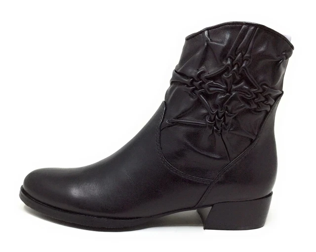 Everybody Womens Faye Pull On Ankle Boots Black Glove Leather Size 36 EU/5.5 US