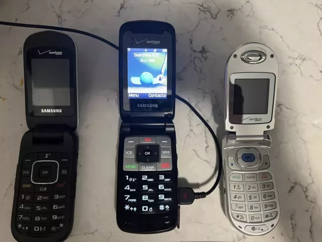 Vintage Flip Phone Lot Of 3. Verizon