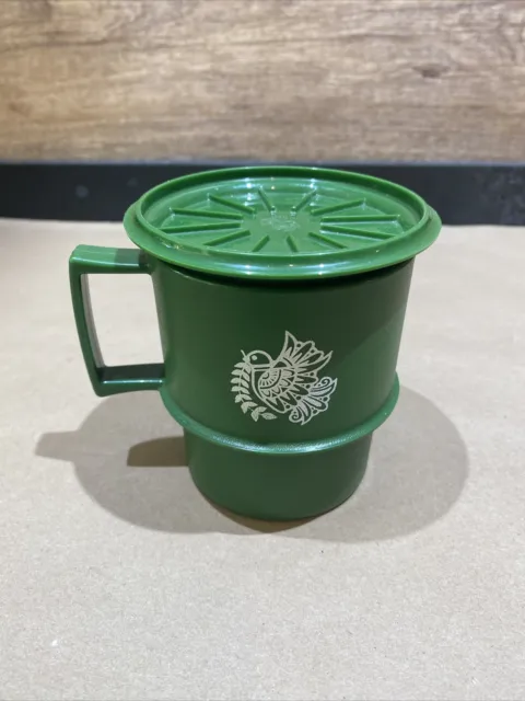 Tupperware Holiday Green Dove Coffee Tea Hot Chocolate Mug with Lid #1312-8