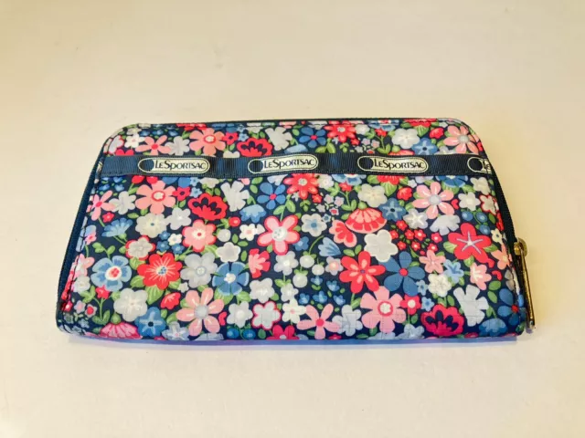 le sportsac zip wallet lily