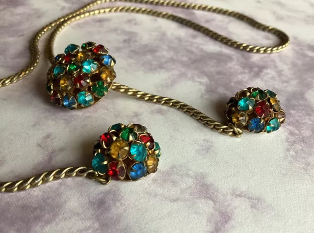 Vintage LARIAT Rainbow Rhinestone Slide Charm Chain Necklace Red Aqua Blue Green