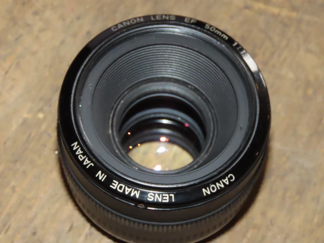 Objectif (lens) CANON 50mm 1:1.8 EF
