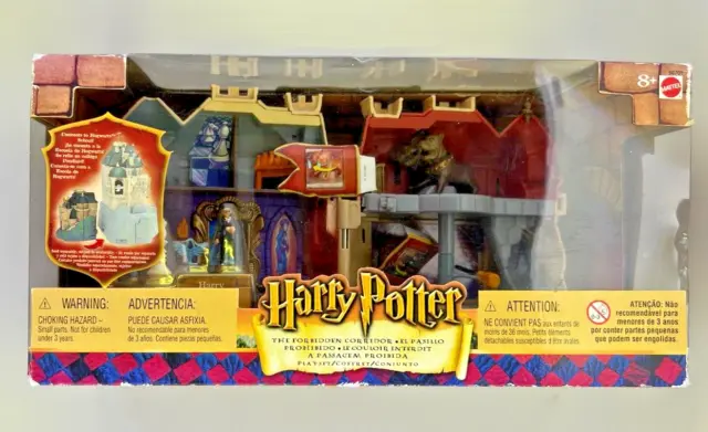 Harry Potter The Forbidden Corridor World Of Hogwarts Playset 2001 *RARE NIB*