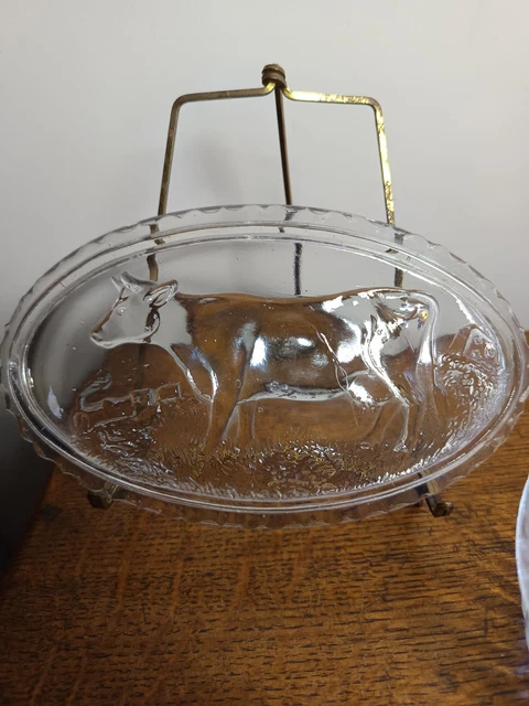 Ancien beurrier en verre moulé - Arts de la table