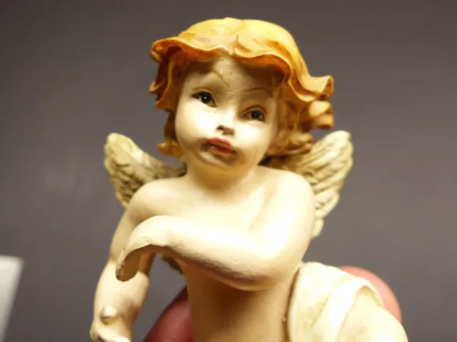 ange, angelot cherubin en résine