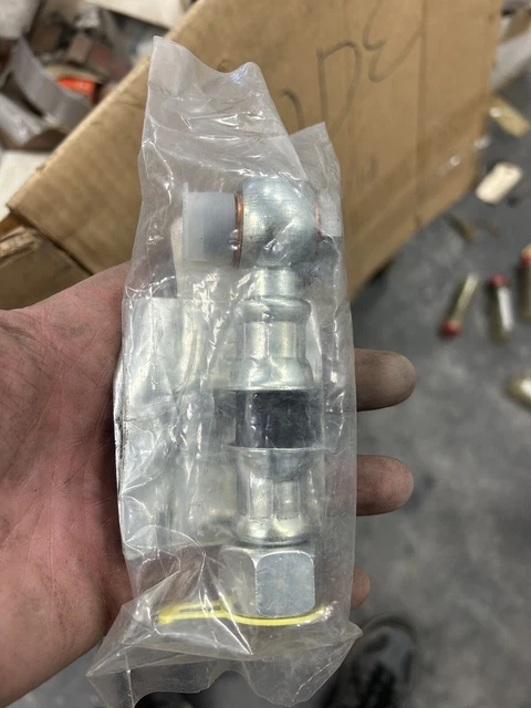 Transmission Oil hose Volvo 23701845 A2
