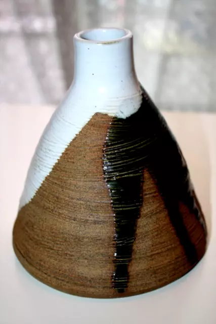 Japanese Unique ceramic Vase Ikebana Signed by Nitten Artist w Box tea ceremony