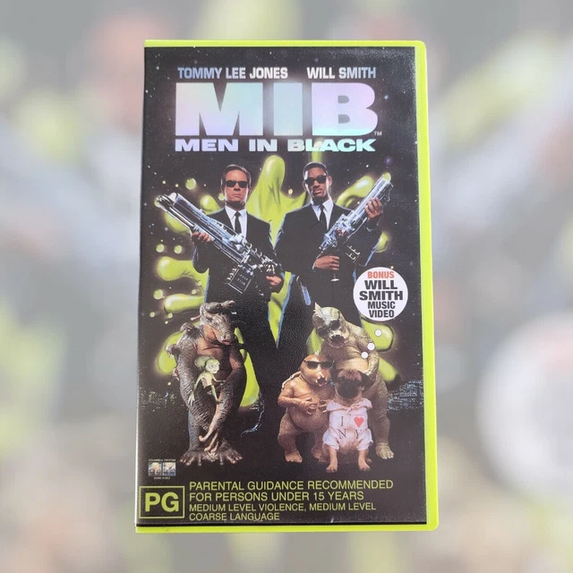 MEN IN BLACK (MIB) - VHS Videotape PAL Cult Classic Tommy Lee Jones ...