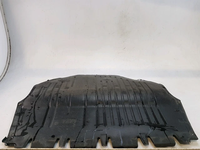 Protection / Cache /Carenage sous moteur VOLKSWAGEN POLO 4 PH.2 44309577