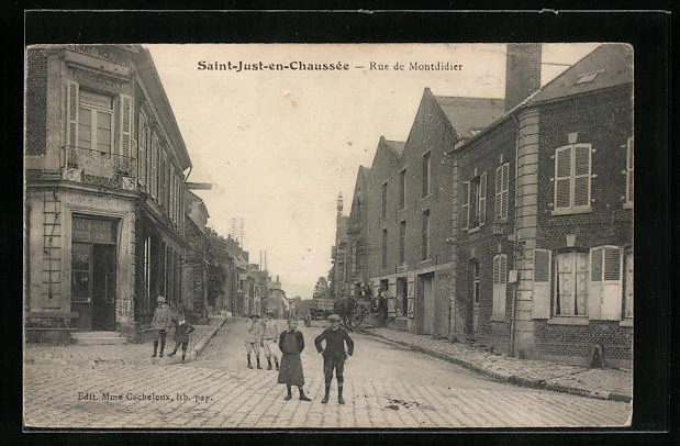 CPA Saint-Just-en-Chaussée, Rue de Montdidier