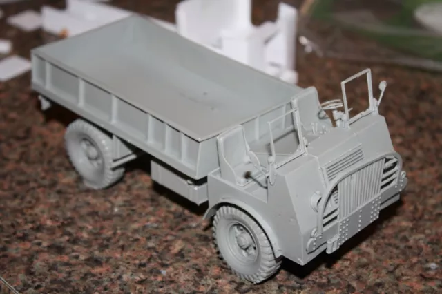 1/35 Commanders 1065 - WWII USA U.S. FWD SU-COE 5-ton Truck Resin Model Kit