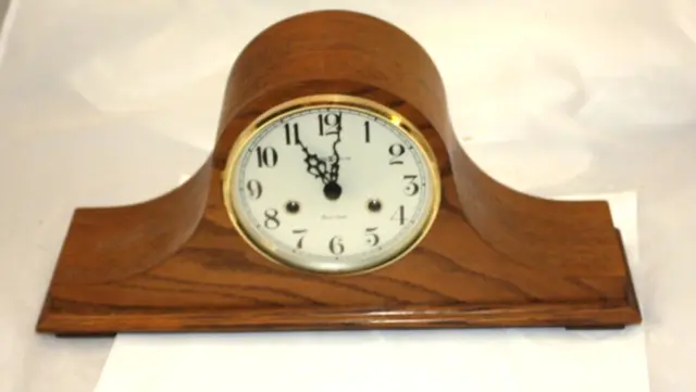 HOWARD MILLER Chime & Hour Strike Mantel Clock Model 613-615 for parts/repair
