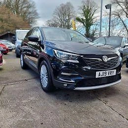 2019 Vauxhall Grandland X 1.5 Turbo D Tech Line Nav 5dr HATCHBACK Diesel Manual
