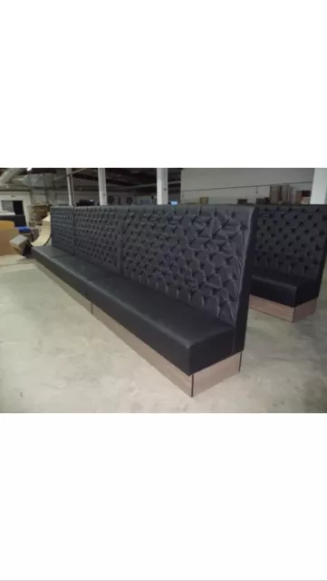 Modern Chesterfield sofas for restaurants, bars, hotels, clubs, caffe shops 5676