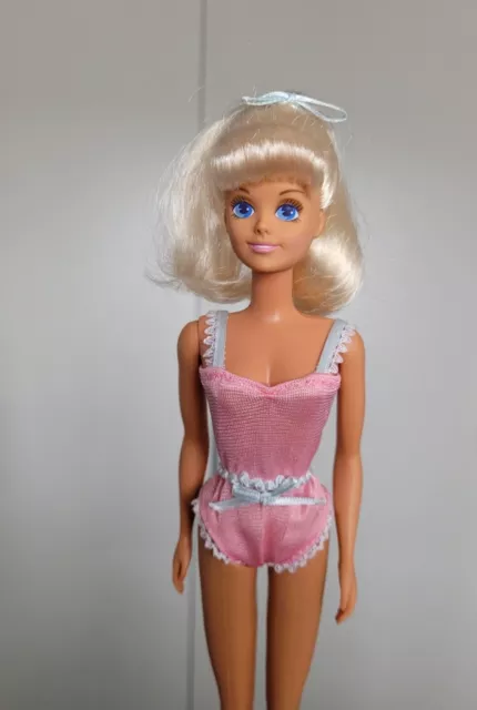 Rare Vintage Hasbro 'Sweet Dreams' Sindy Doll 1988 (Barbie Interest)