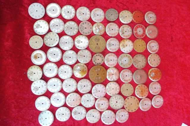 Lot De 9 Cadrans émaillés Blancs Pour Montre à Gousset - Années 1950 - Occasion Très Bon état - Fabriqué En France